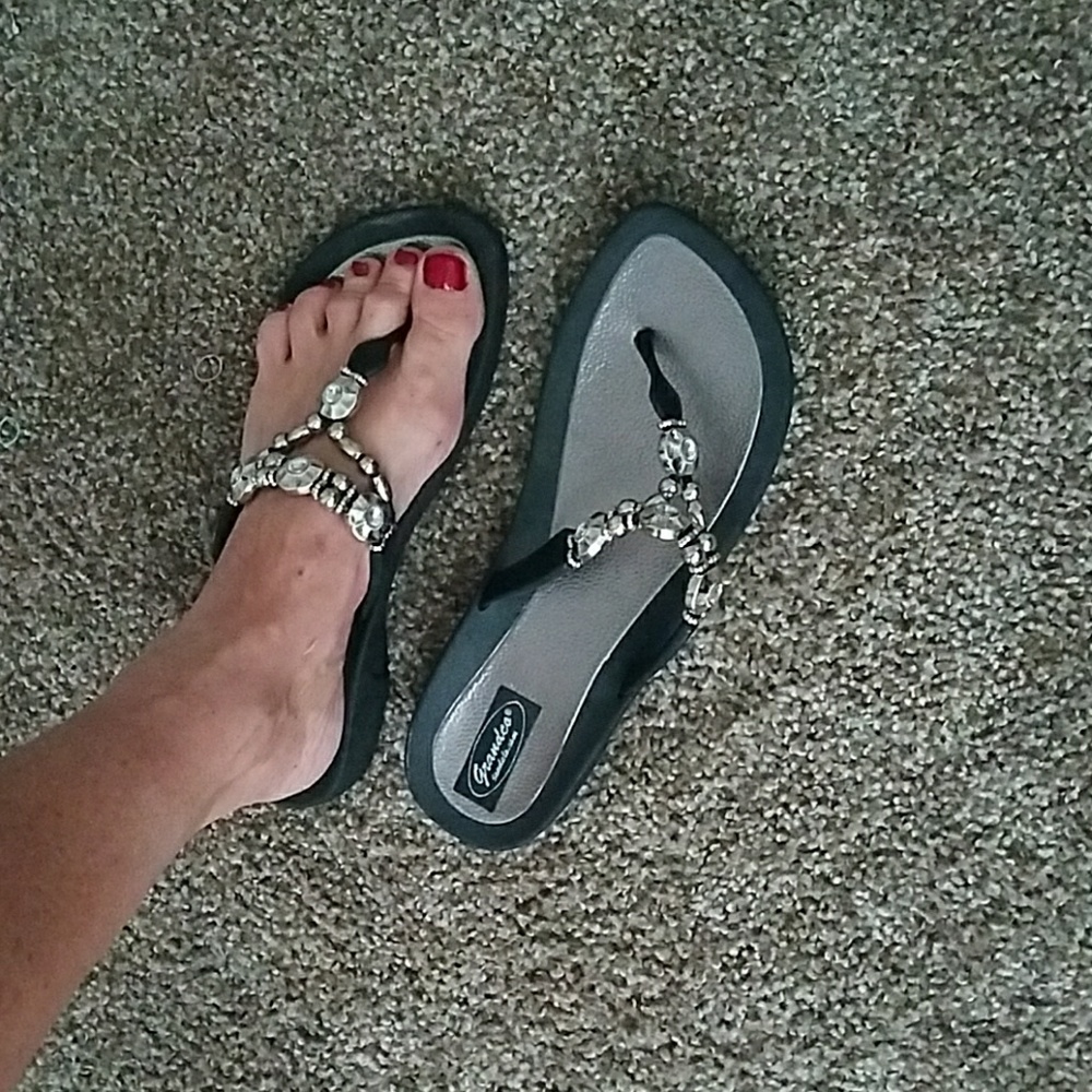 Grandeco bling sandals👣❤👠👙👒💍💎💍💎